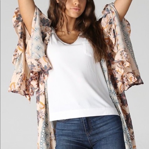 Bohemian Vintage Style Bell Sleeve Kimono - Picture 6 of 8